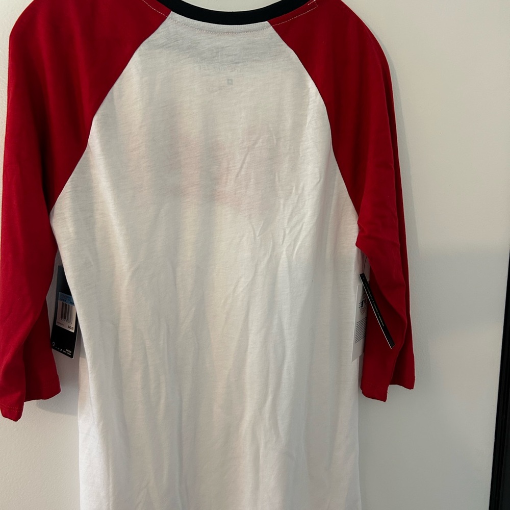 NWT Nike Cincinnati Reds Raglan Top - Picture 4 of 4